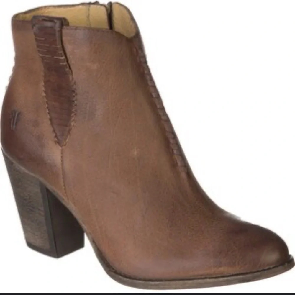 Frye Ilana High Whipstitch Boot - Women's 9.5